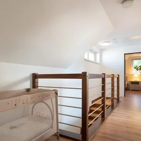 Rekreacny Domcek Flower Garden - Self Check In Apartman *