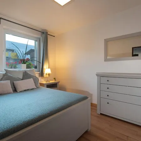 Apartment Rekreacny Domcek Flower Garden - Self Check In