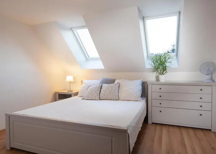 Rekreačný Domček Flower Garden - Self Check In Dolny Kubin